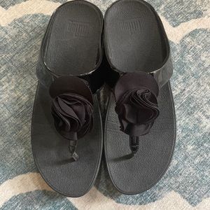 FitFlop Florrie Toe-Post Sandals